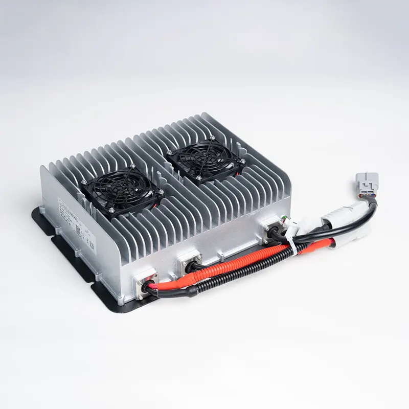 OBC rezistent la apă IP67 de 6,2 kW de mare putere